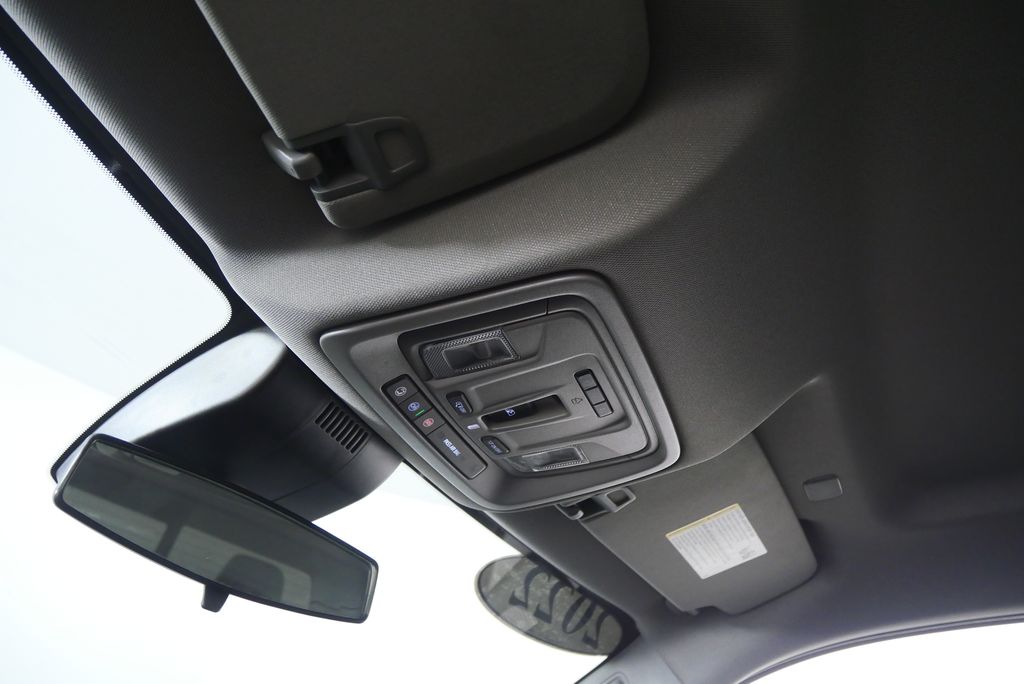 2022 Chevrolet Silverado 1500  24