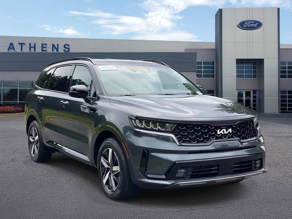 Gray 2023 Kia Sorento SUV / Crossover Front-Wheel Drive 8-Speed Dual Clutch