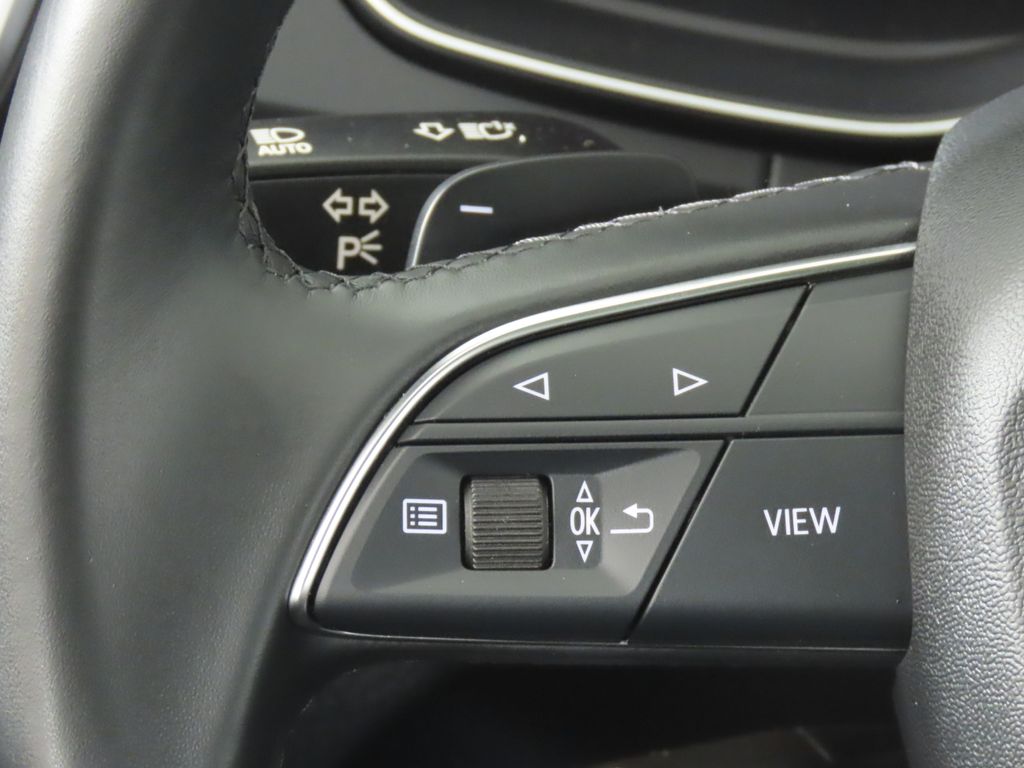 Thumbnail: 2023 Audi Q5 - 18