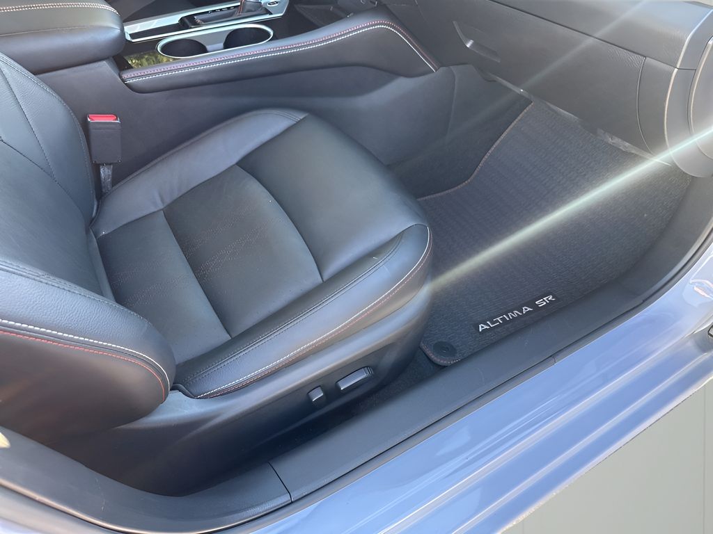 Used Car 2023 Nissan Altima  2.5 Sr For Sale Under $25,000 In Austin, Texas