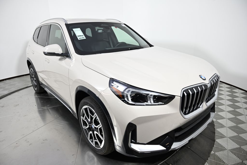 Thumbnail: 2026 BMW X1 - 7