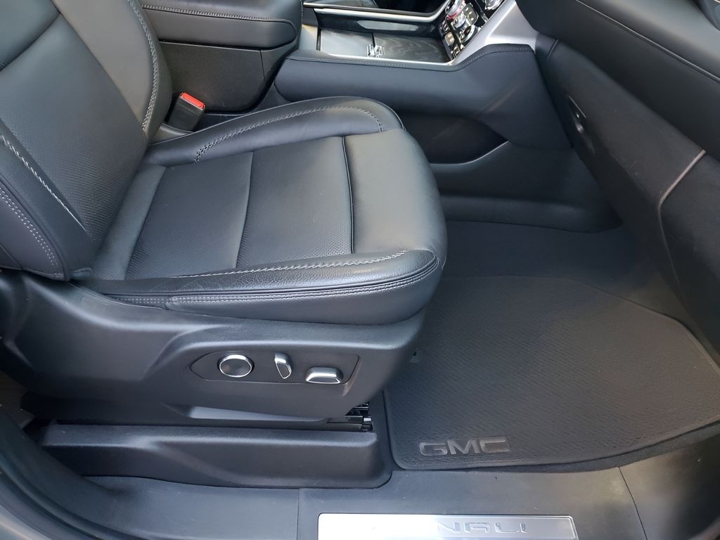 Used Car 2023 Gmc Yukon  Denali For Sale Under $60,000 In Austin, Texas