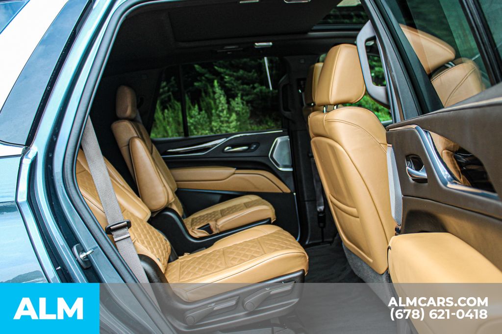 Used 2021 Gray Cadillac Premium Luxury image 21