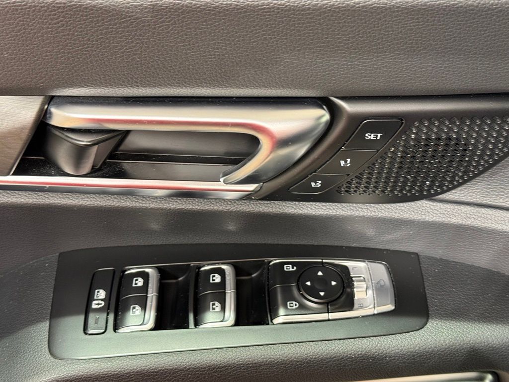 Thumbnail: 2024 Kia Telluride - 16