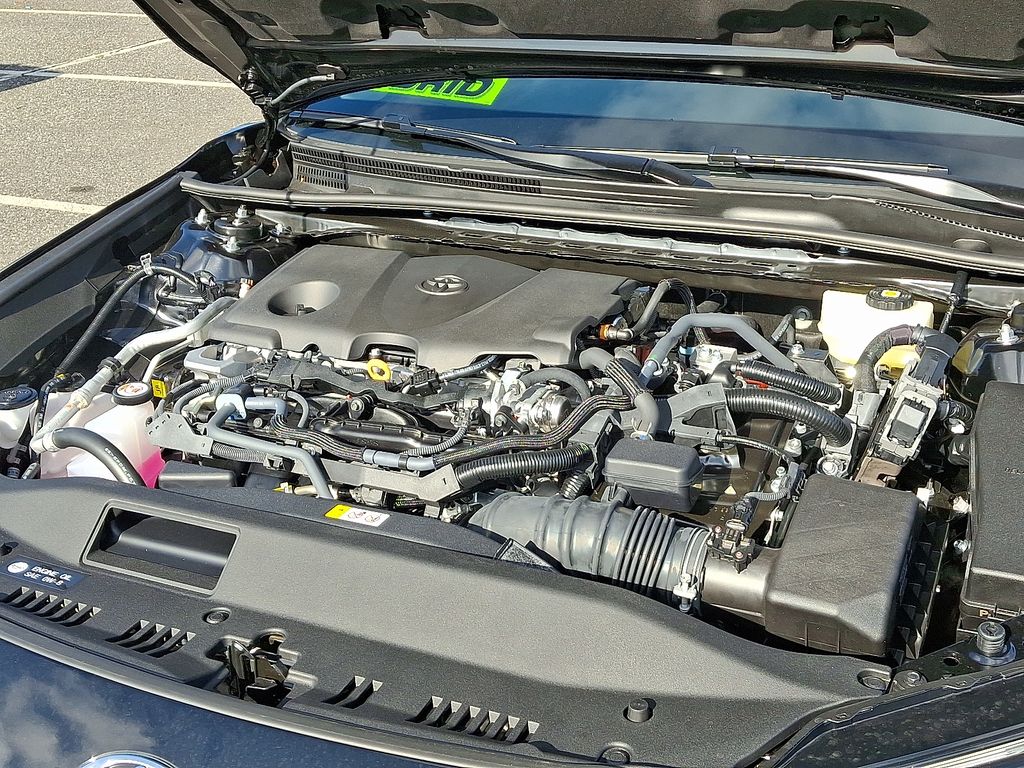 Thumbnail: 2025 Toyota Camry - 28