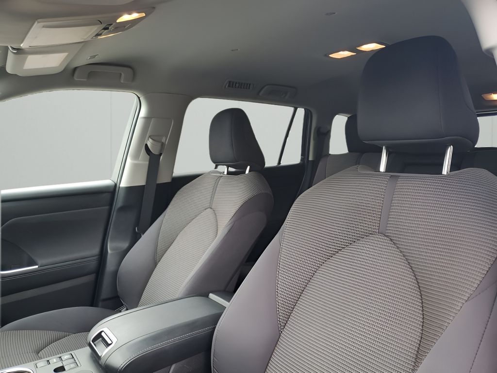 Used Car 2025 Toyota Highlander  Limited For Sale Under $40,000 In Austin, Texas