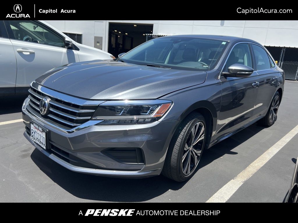 2022 Volkswagen Passat 2.0T Hero Image