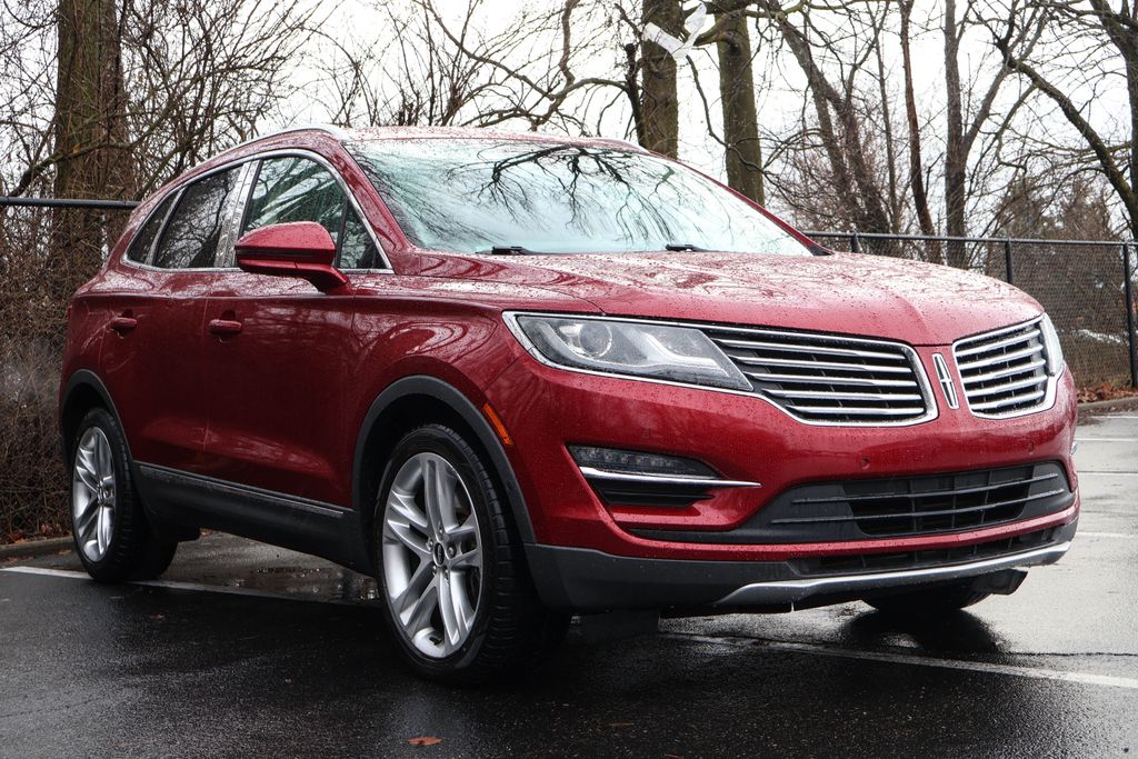 2015 Lincoln MKC Base 10