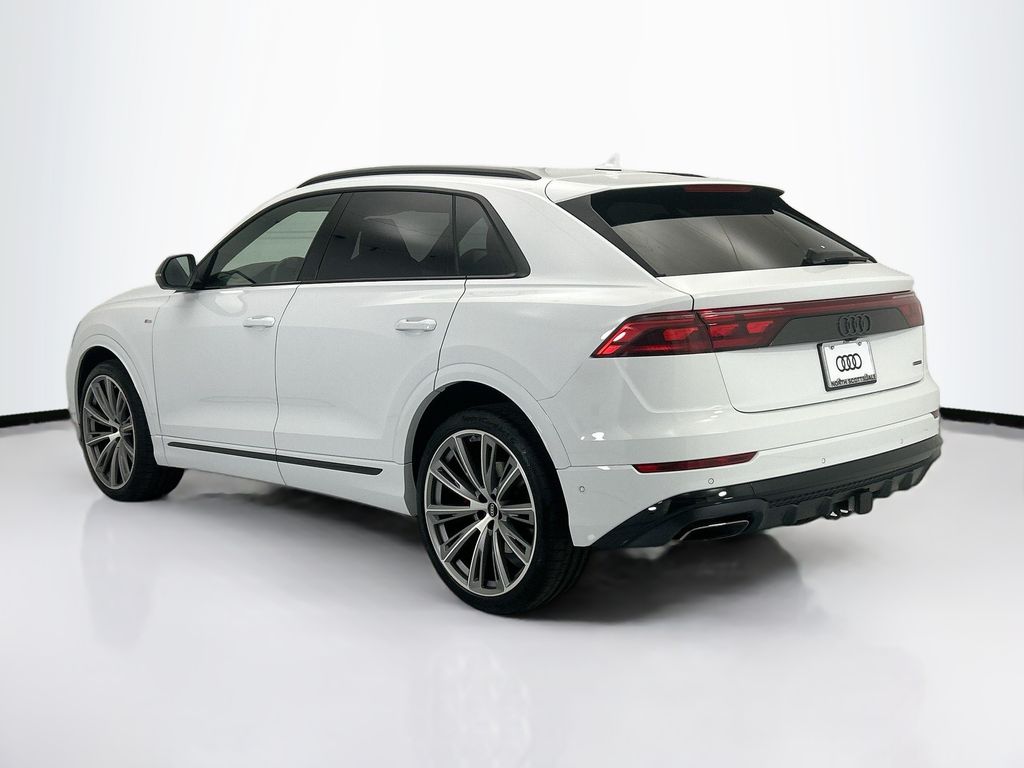 Thumbnail: 2026 Audi Q8 - 7