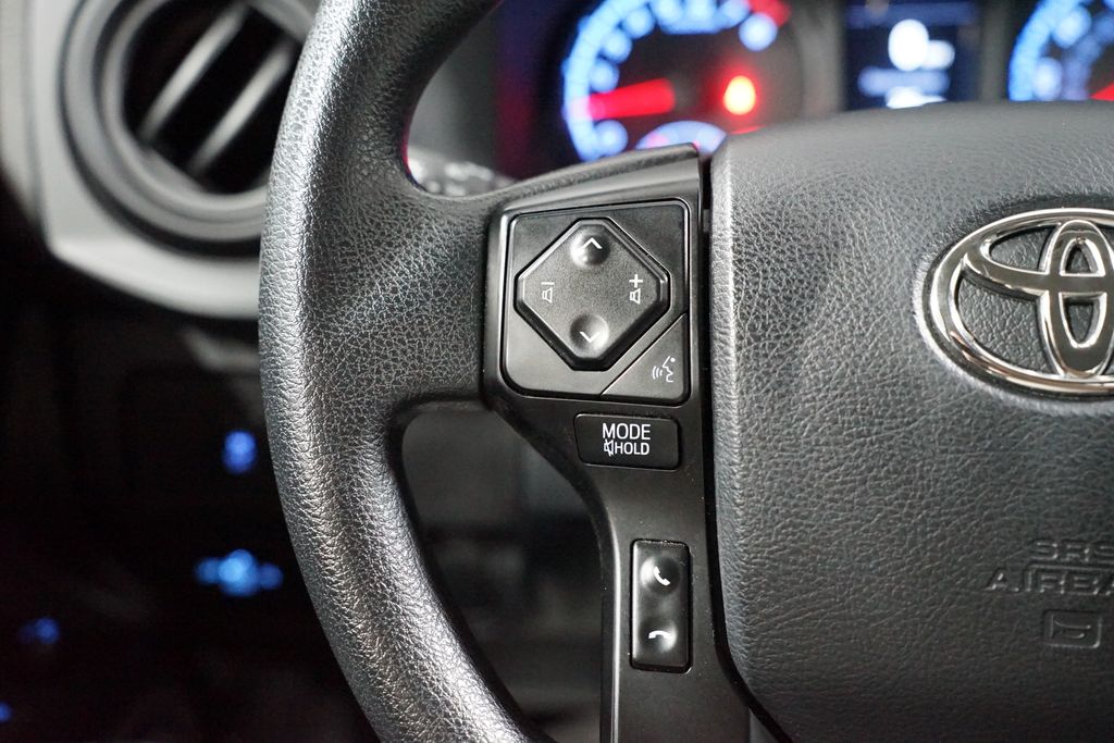 Thumbnail: 2023 Toyota Tacoma - 14