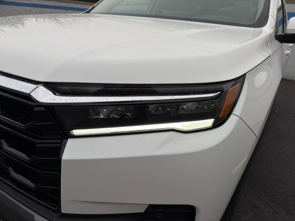 Thumbnail: 2026 Honda Pilot - 9