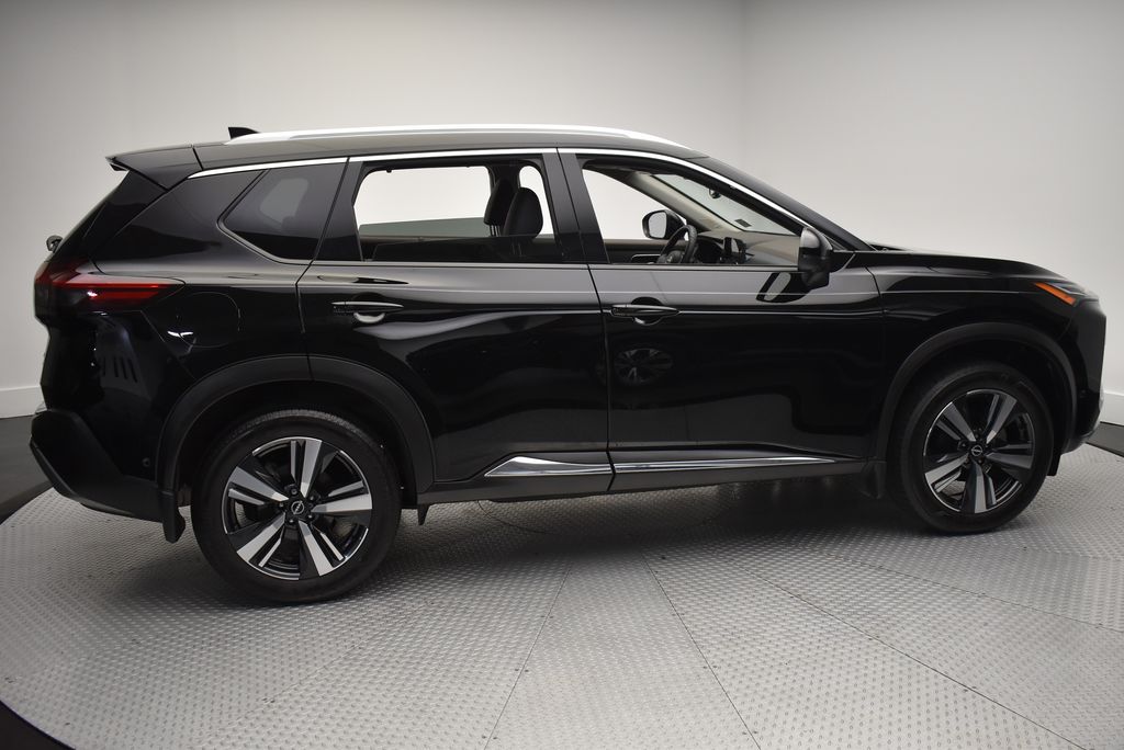 Thumbnail: 2023 Nissan Rogue - 4