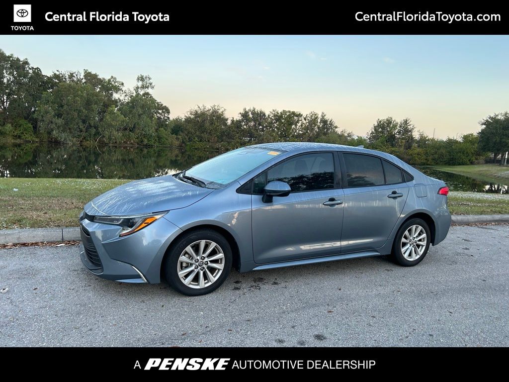 Thumbnail: 2024 Toyota Corolla - 1