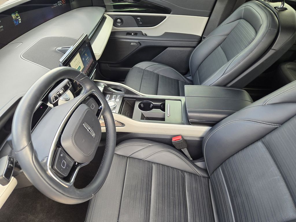 used 2024 Lincoln Nautilus car, priced at $47,494