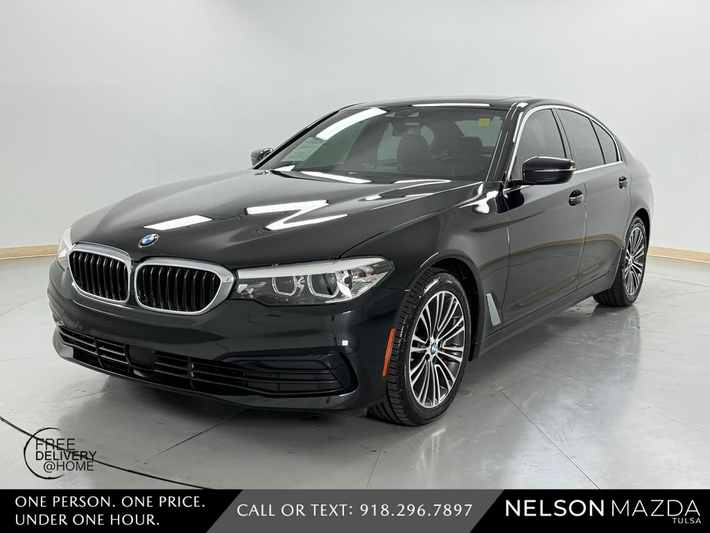 Black Sapphire Metallic 2019 BMW 5 Series 540i Sedan RWD Sedan Rear-Wheel Drive 8-Speed Automatic