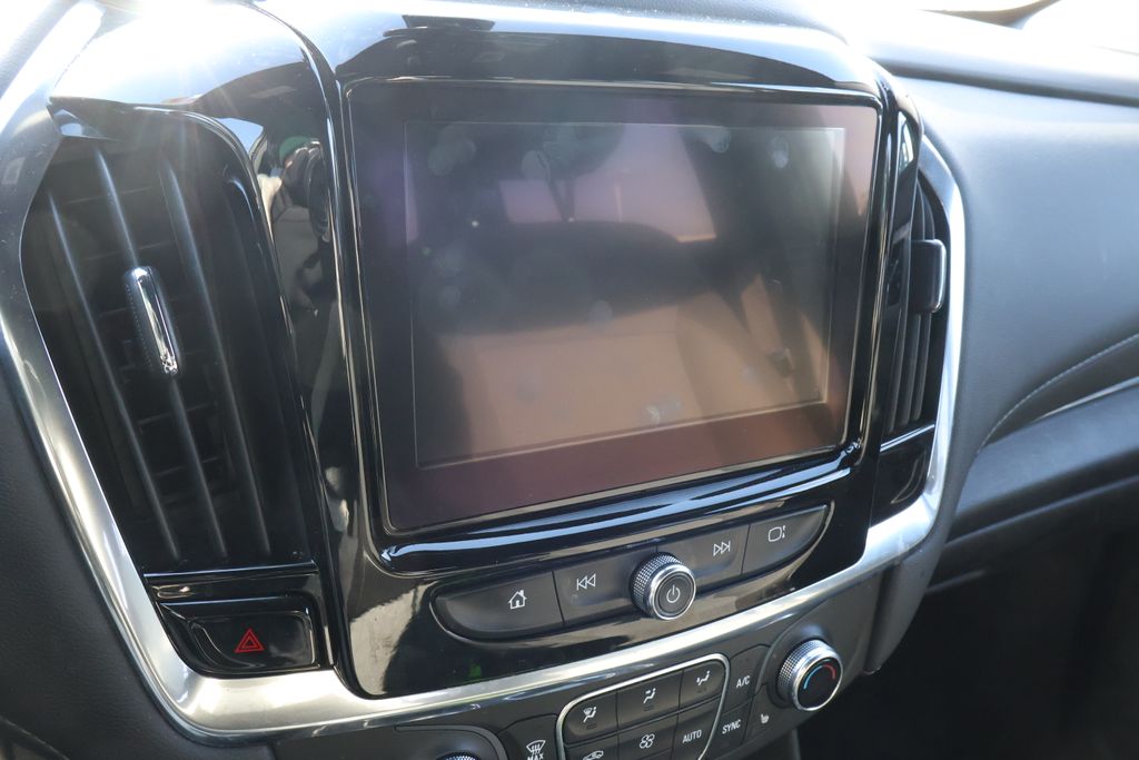 Thumbnail: 2023 Chevrolet Traverse - 20