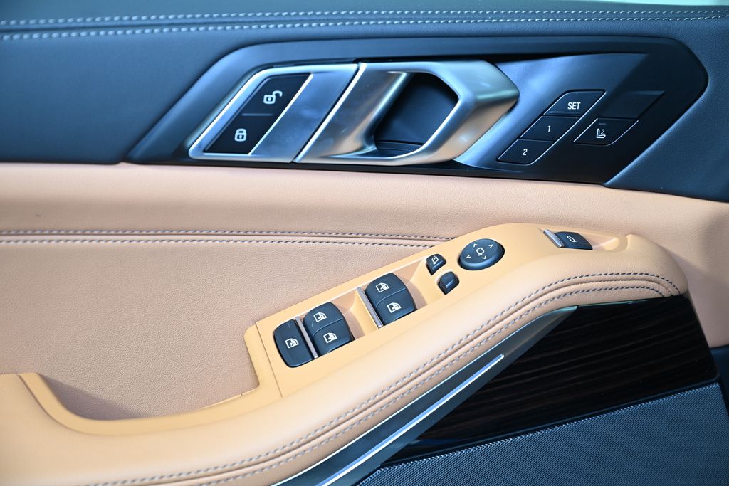 Thumbnail: 2026 BMW X5 - 22