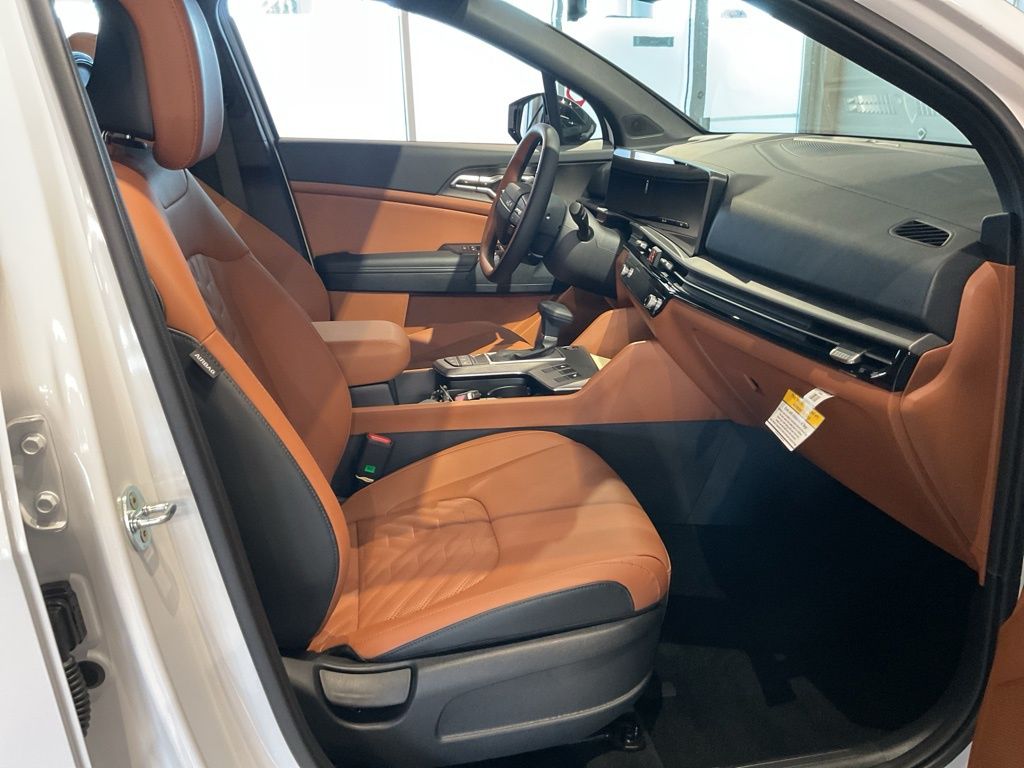 New 2026 White Kia X-Line image 23