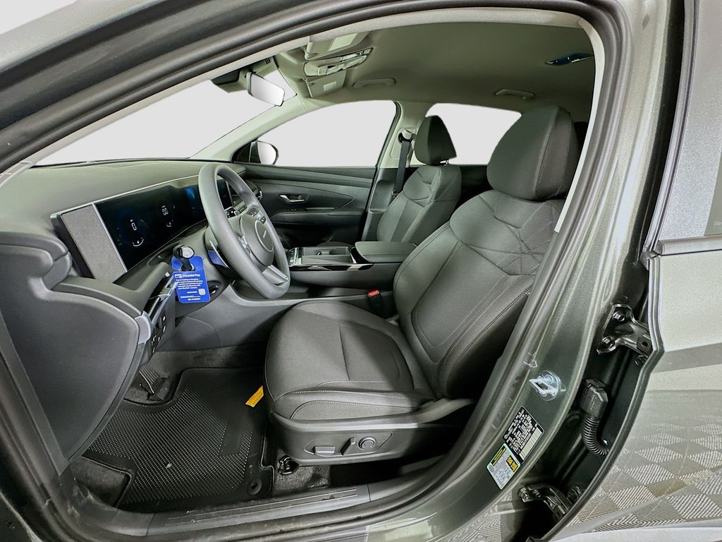 Thumbnail: 2026 Hyundai Tucson - 15