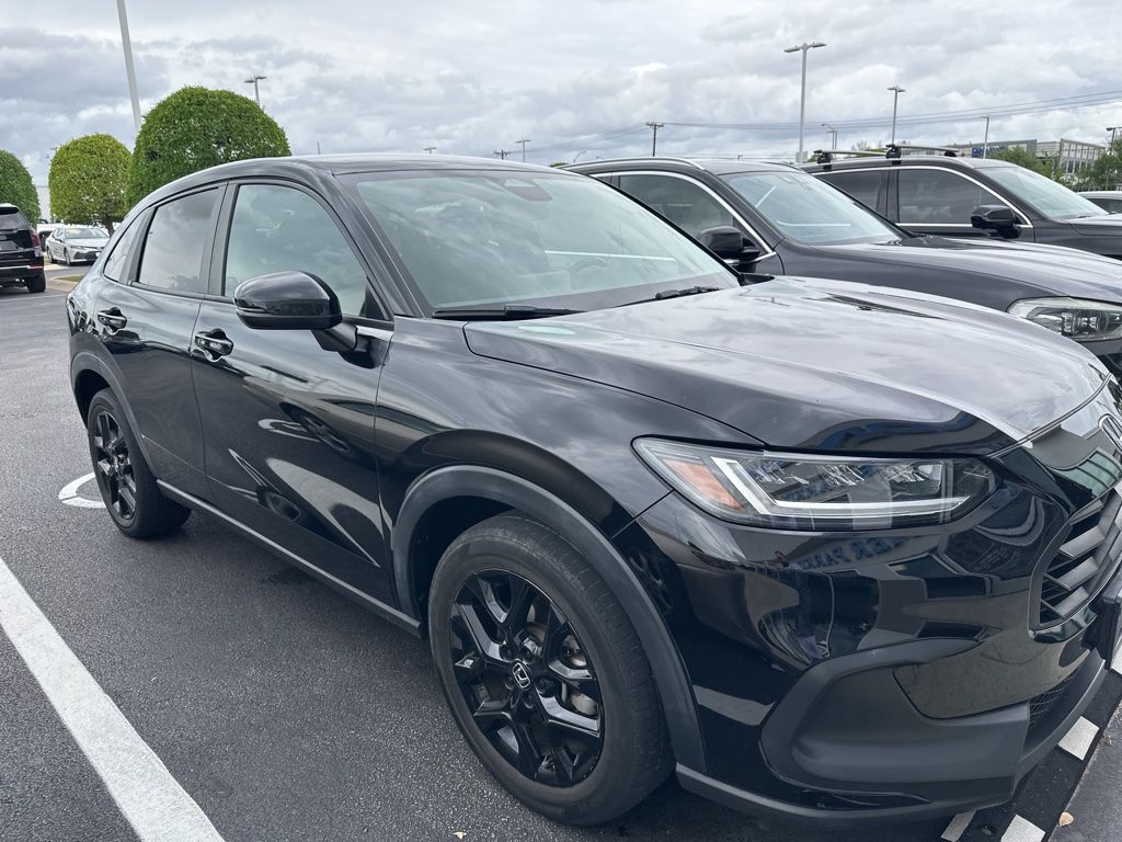 Thumbnail: 2023 Honda HR-V - 3