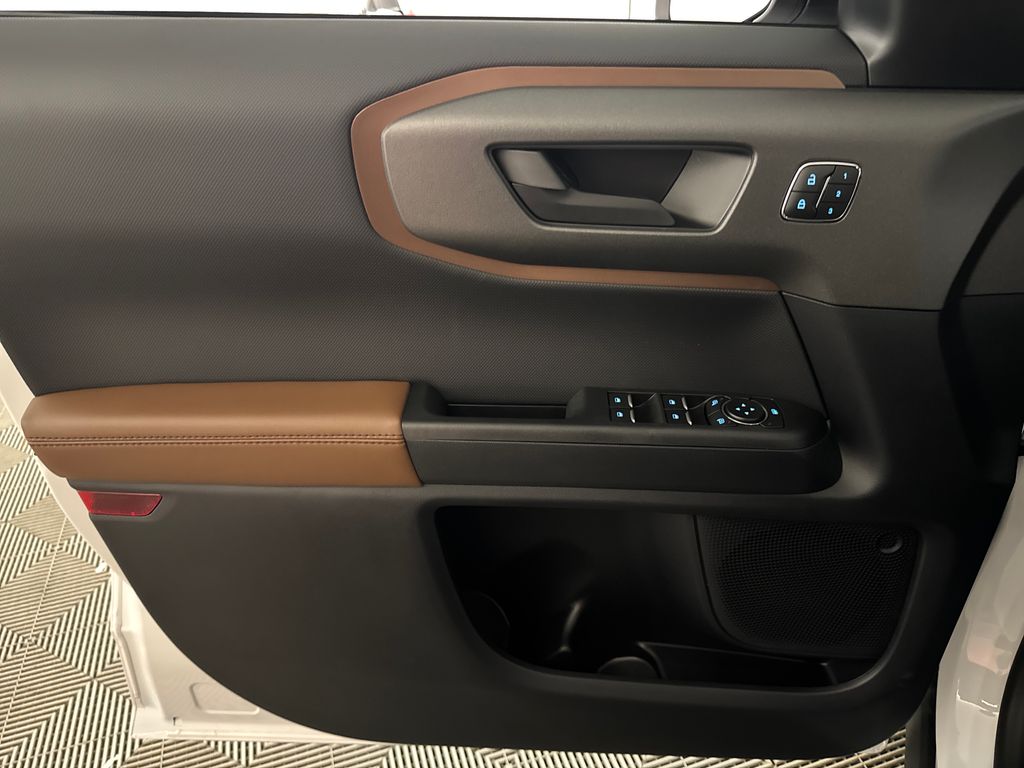 New 2026 White Ford Outer Banks image 22