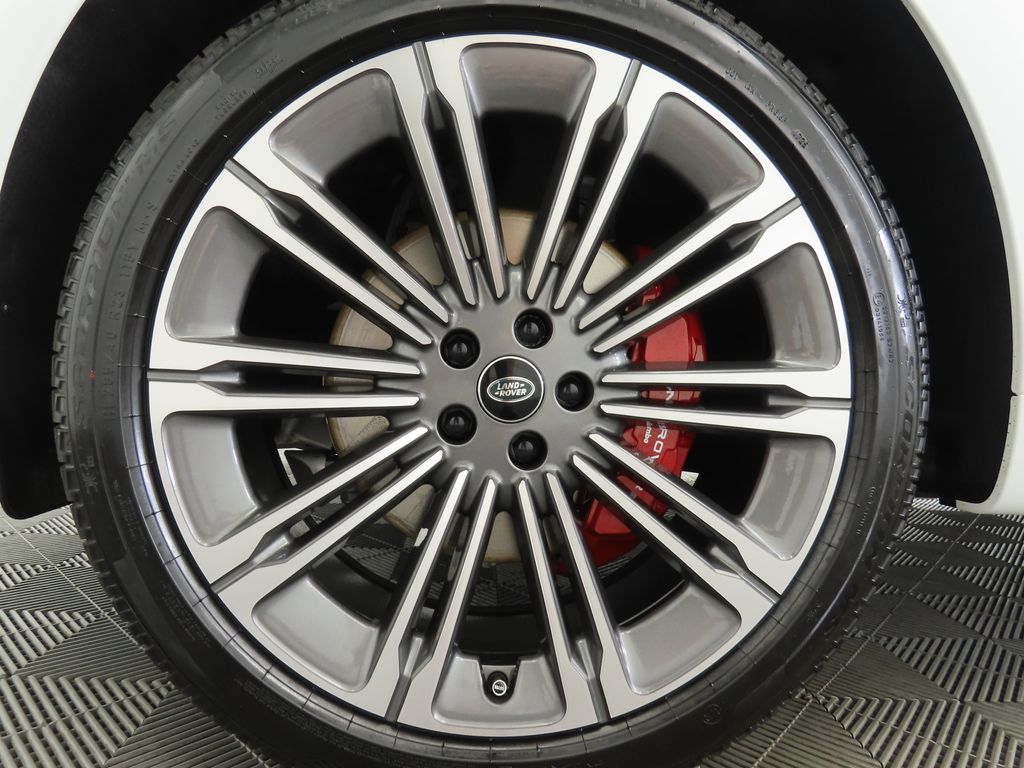 Thumbnail: 2025 Land Rover Range Rover Sport - 30