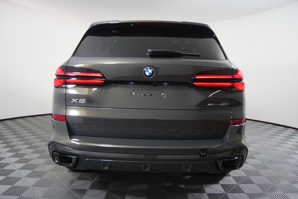 Thumbnail: 2026 BMW X5 - 4