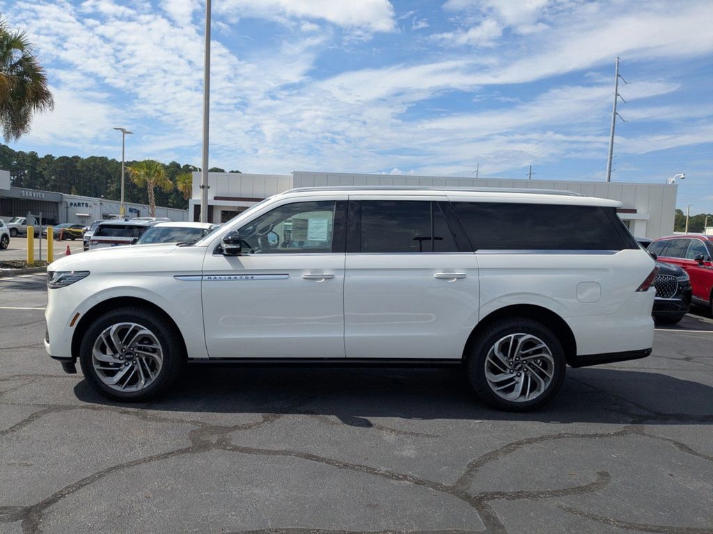 2025 Lincoln Navigator Reserve L