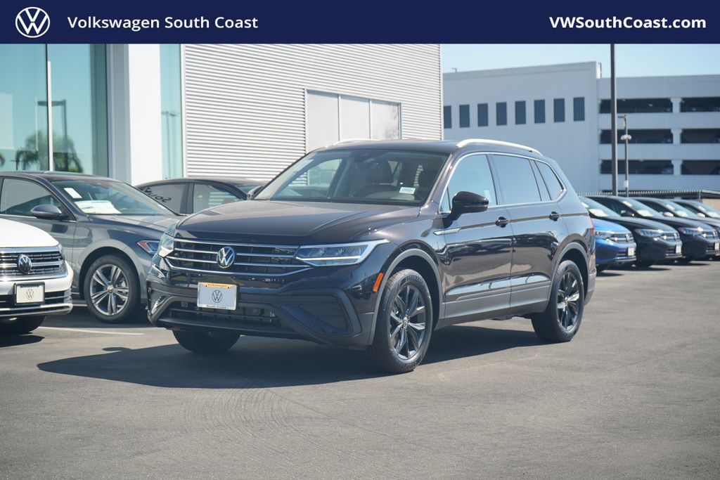 2024 Volkswagen Tiguan 2.0T SE 1