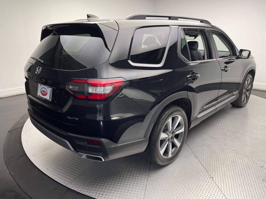 2025 Honda Pilot Elite 5