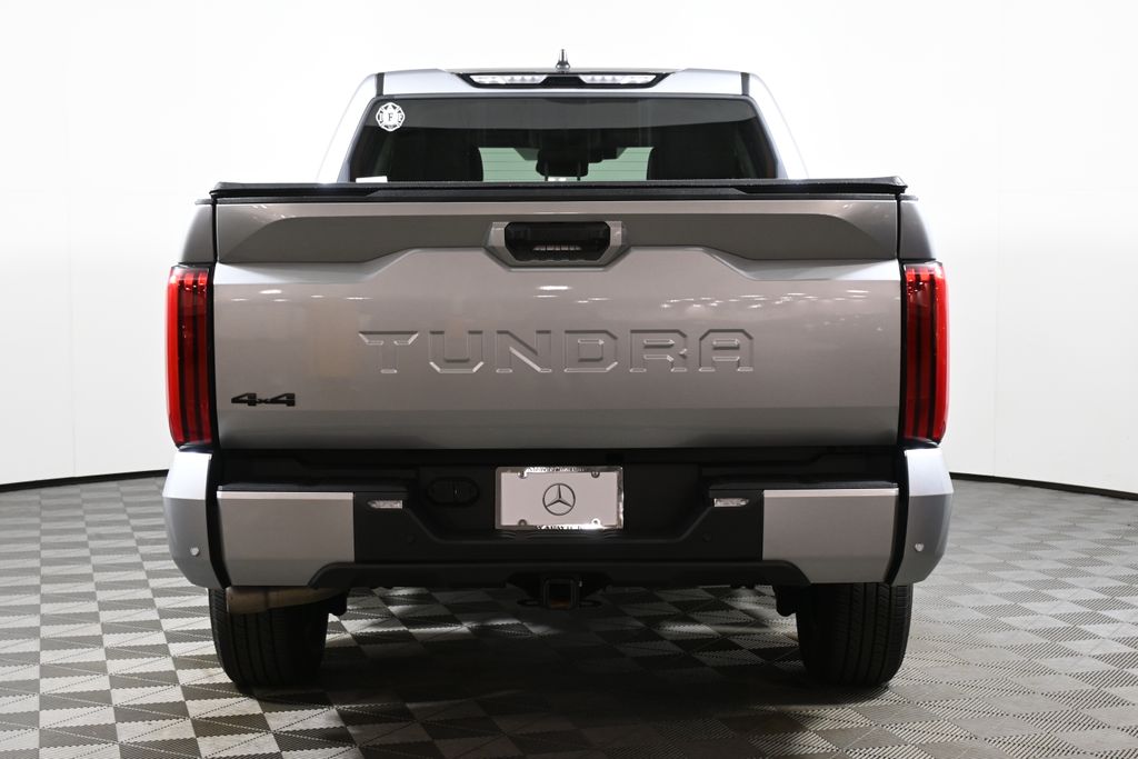 Thumbnail: 2024 Toyota Tundra - 9