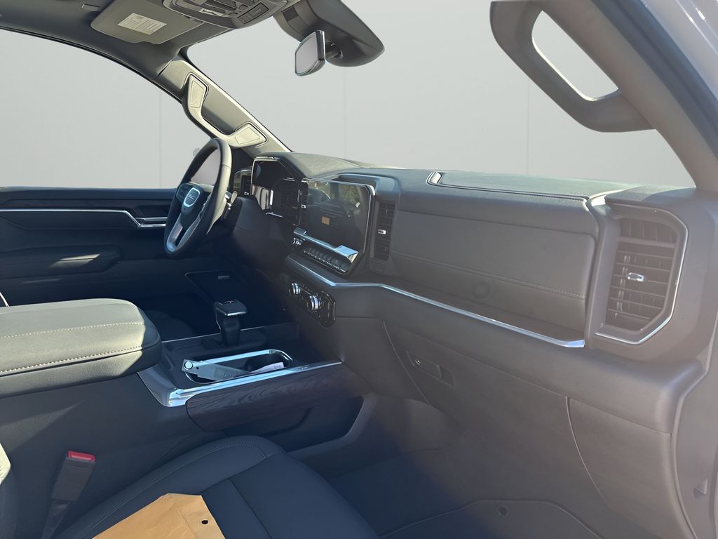 New 2026 White GMC SLT image 14