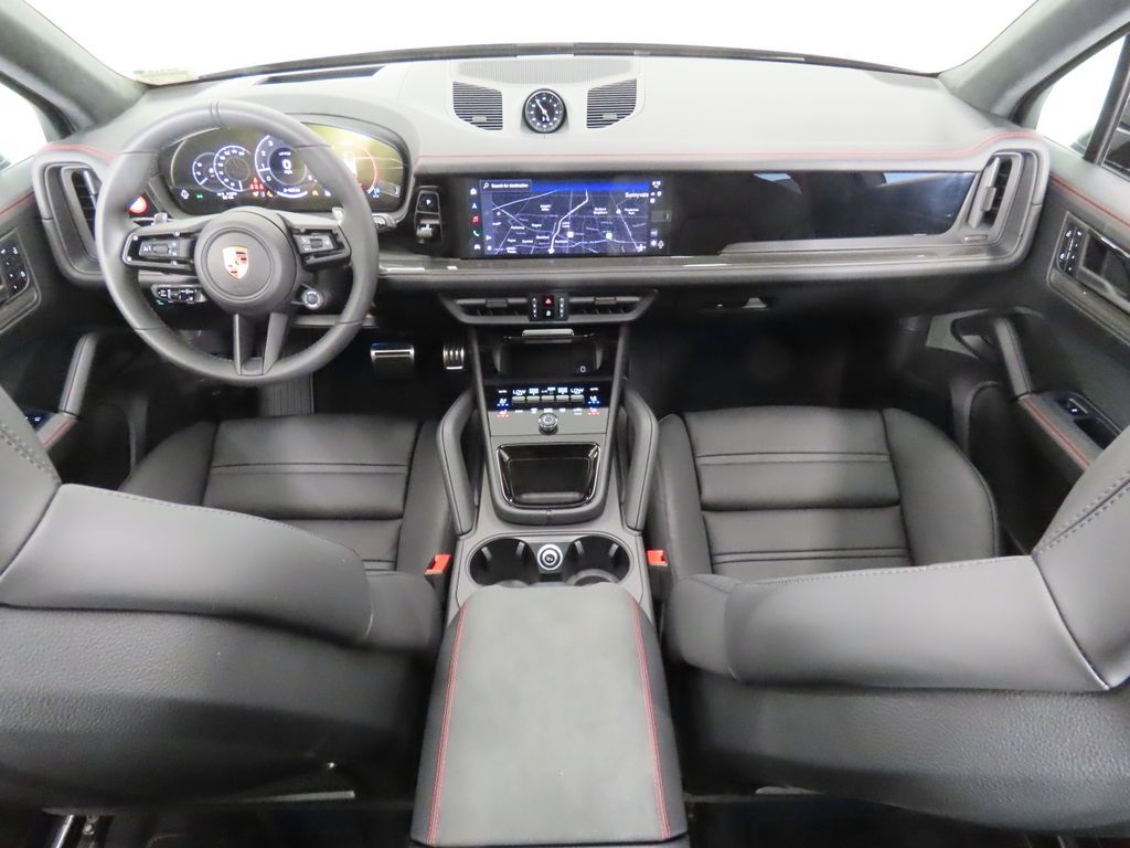 Thumbnail: 2026 Porsche Cayenne - 16
