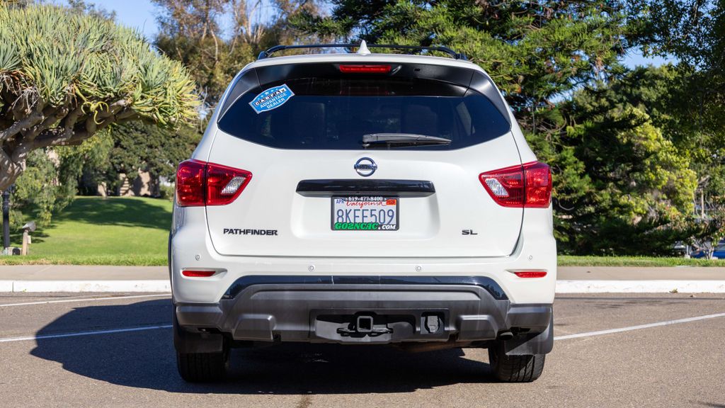 Used 2019 Nissan Pathfinder SL 4D Sport Utility