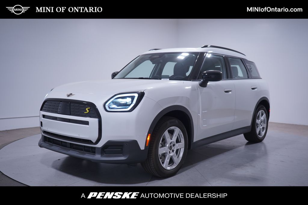 2025 MINI Cooper Countryman  Hero Image