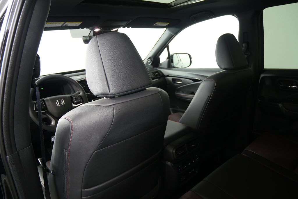 Thumbnail: 2025 Honda Ridgeline - 18