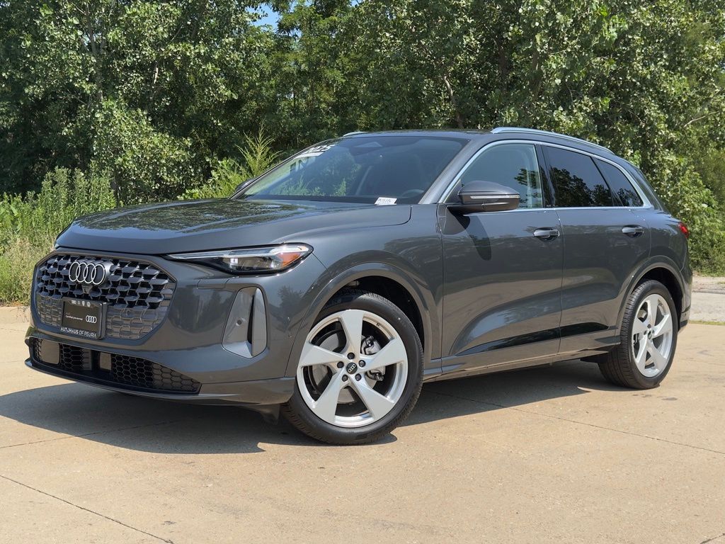 Tambora Gray Metallic 2025 Audi Q5 SUV / Crossover All-Wheel Drive 7-Speed Automatic