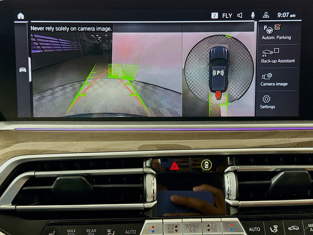 Thumbnail: 2021 BMW X5 - 14