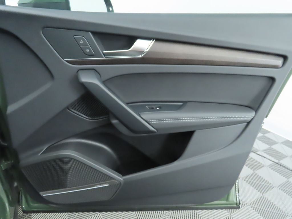 2025 Audi Q5 e Premium Plus 27