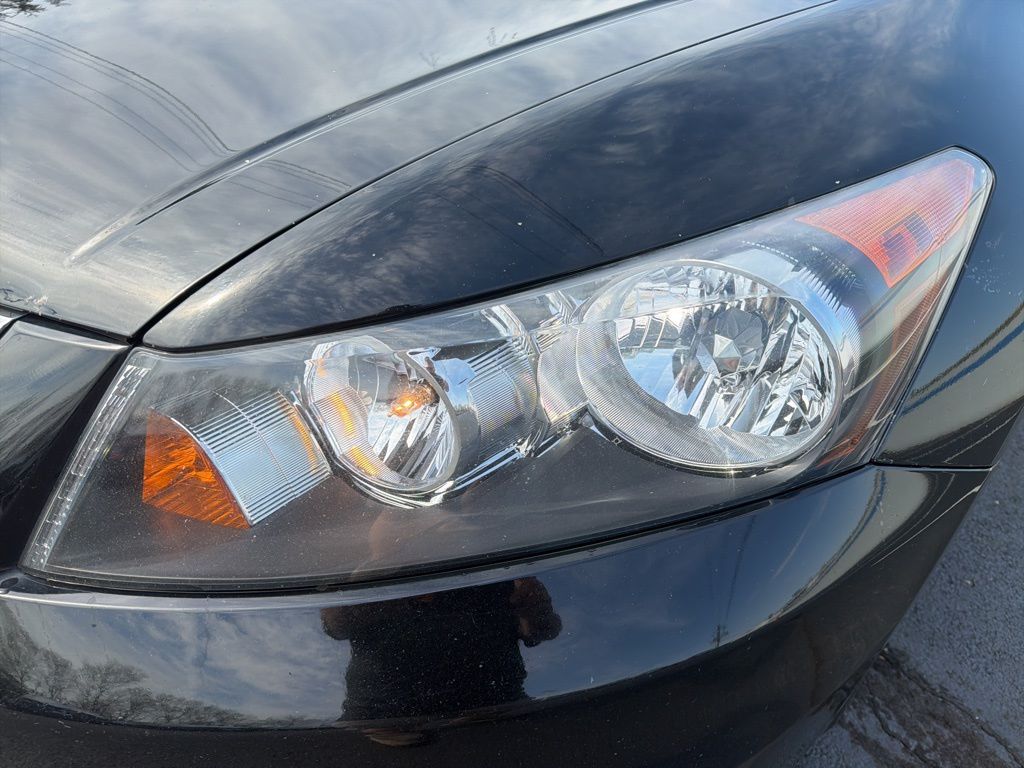 Thumbnail: 2012 Honda Accord - 9