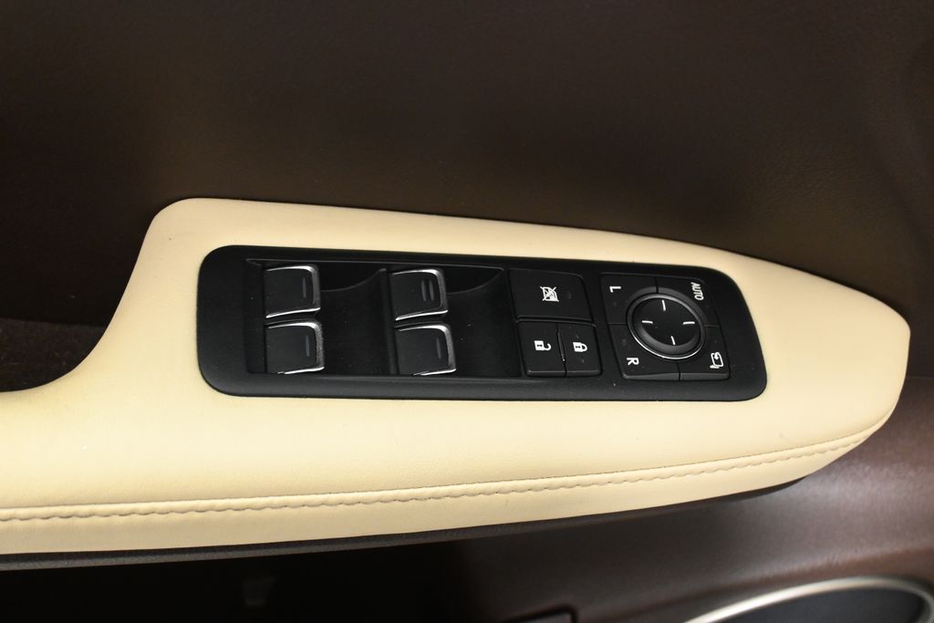 Thumbnail: 2017 Lexus RX - 30