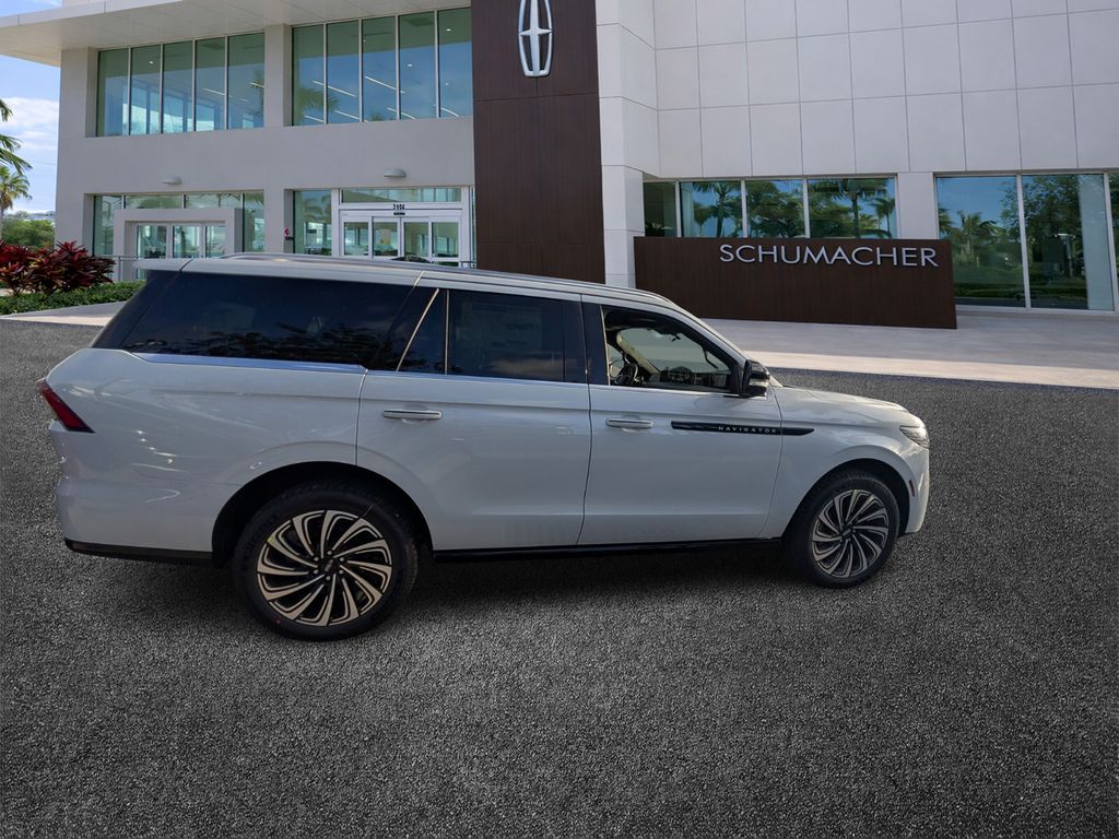 new 2026 Lincoln Navigator car, priced at $123,415