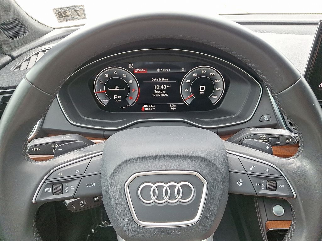 Thumbnail: 2023 Audi Q5 - 20
