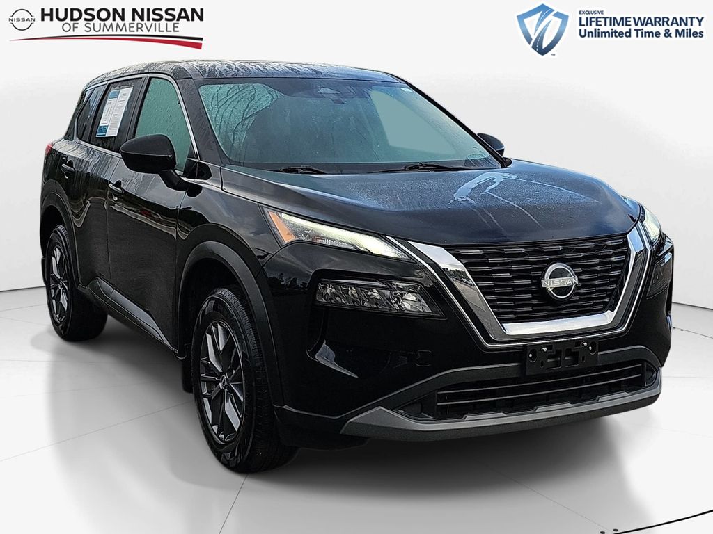 Super Black 2023 Nissan Rogue S FWD SUV / Crossover Front-Wheel Drive Continuously Variable Transmission