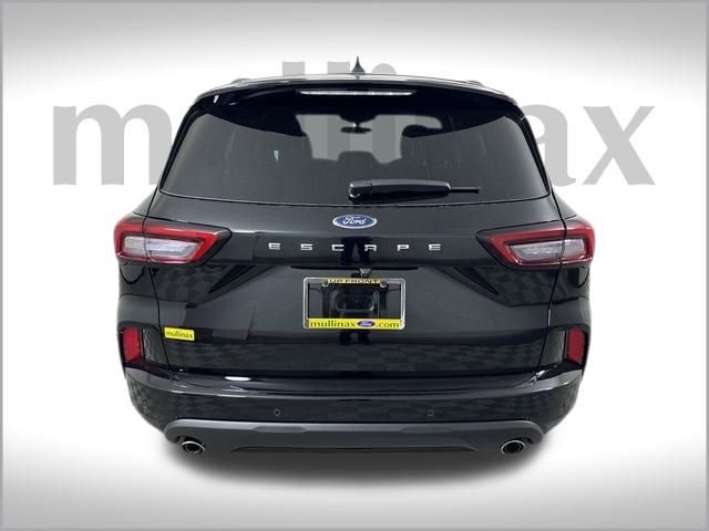 2024 Ford Escape ST-Line photo 10