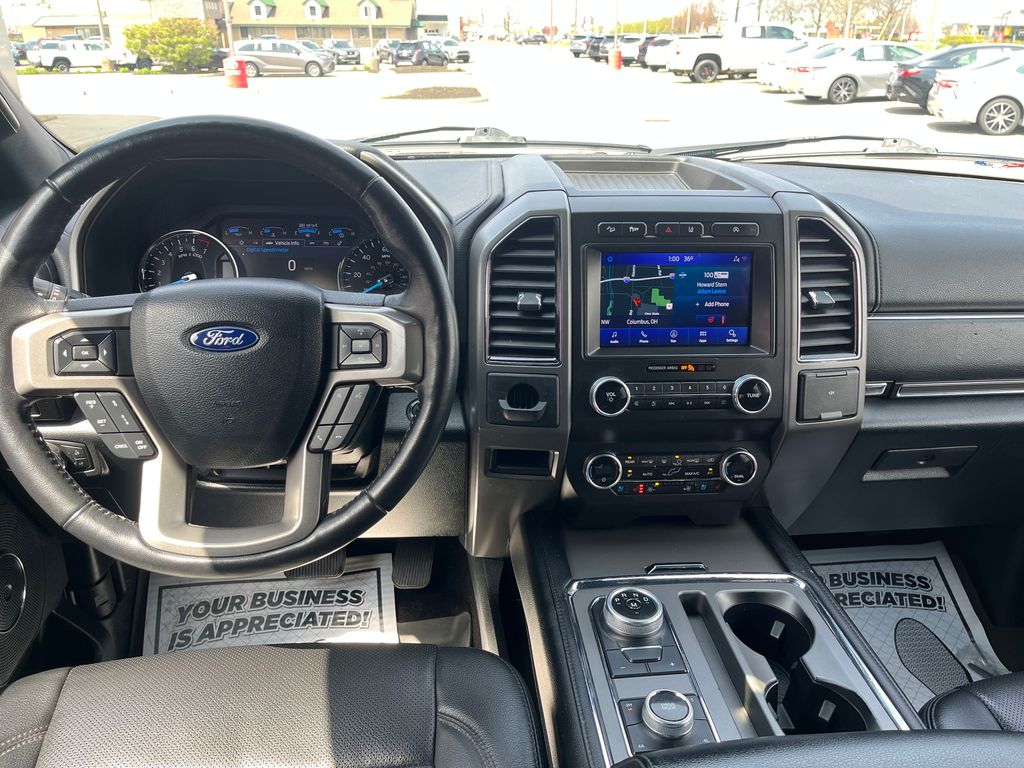 2021 Ford Expedition XLT photo