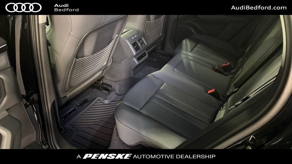 Thumbnail: 2025 Audi Q5 - 18