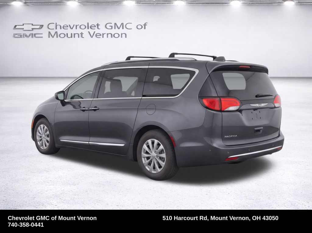 2018 Chrysler Pacifica Touring L Plus - Image 3