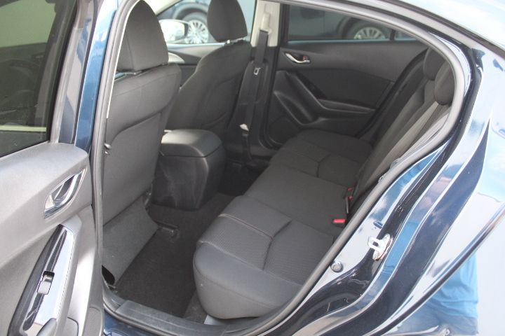 Used Car 2018 Mazda Mazda3  Sport For Sale Under $15,000 In Georgetown, Texas