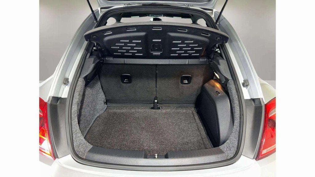 Used 2012 Reflex Silver Metallic Volkswagen 2.0 TSi image 25